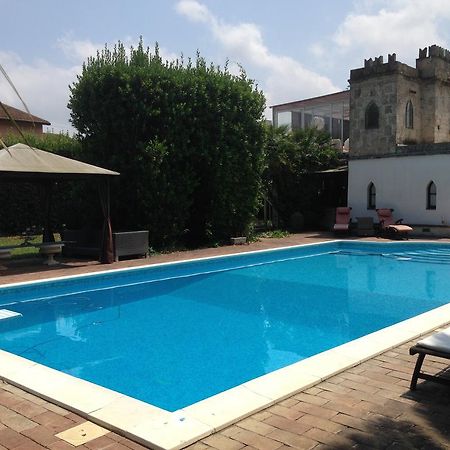 Villa Guelfi Cascina Buitenkant foto